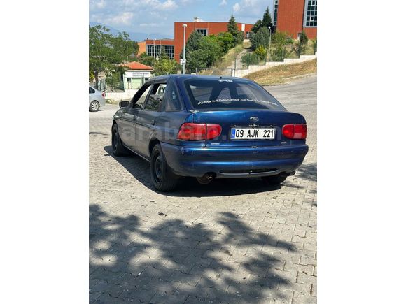 Sahibinden Ford Escort 1.8 CLX 1997 Model 