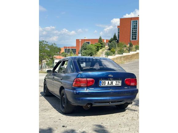 Sahibinden Ford Escort 1.8 CLX 1997 Model 