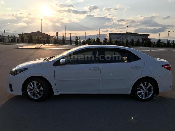 Sahibinden Toyota Corolla 1.6 Premium 2013 Model