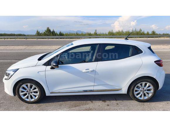 Sahibinden Renault Clio 1.0 TCe Touch 2023 Model Antalya