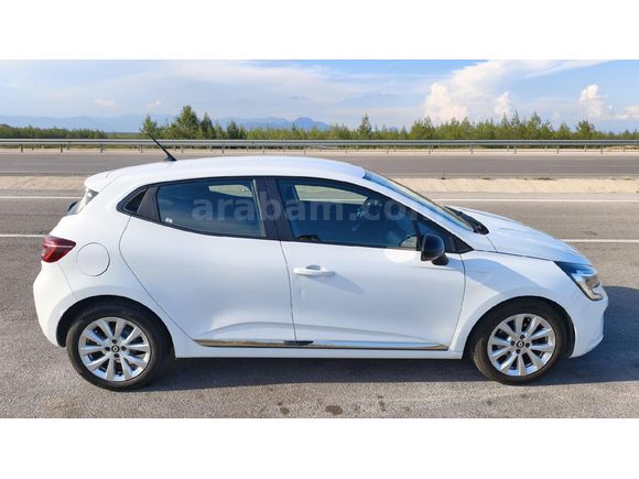 Sahibinden Renault Clio 1.0 TCe Touch 2023 Model Antalya