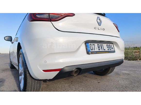 Sahibinden Renault Clio 1.0 TCe Touch 2023 Model Antalya