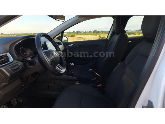 Sahibinden Renault Clio 1.0 TCe Touch 2023 Model Antalya