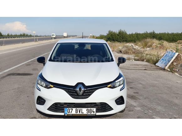 Sahibinden Renault Clio 1.0 TCe Touch 2023 Model Antalya