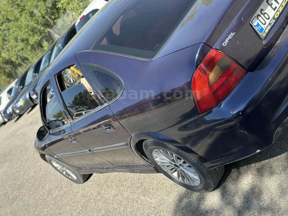 Sahibinden Opel Vectra 2.0 CD 2000 Model 