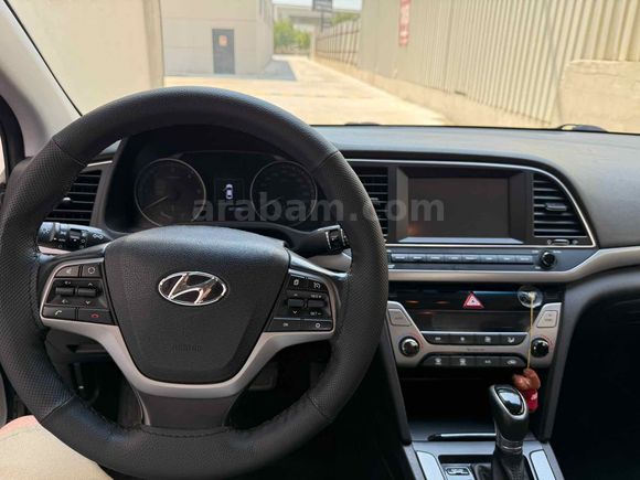 Sahibinden Hyundai Elantra 1.6 CRDi Elite 2016 Model 