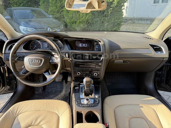 Galeriden Audi A4 Sedan 2.0 TDI 2014 Model İstanbul