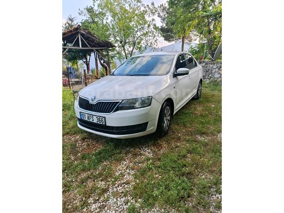 Sahibinden Skoda Rapid 1.6 TDI Ambition 2015 Model