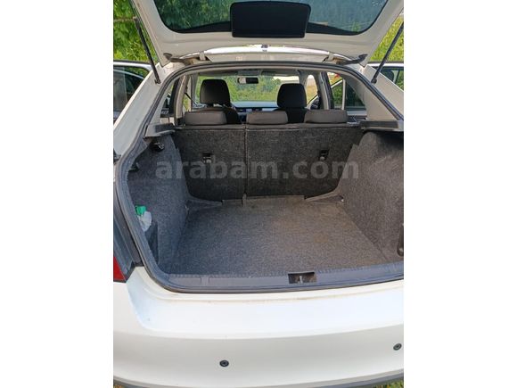 Sahibinden Skoda Rapid 1.6 TDI Ambition 2015 Model