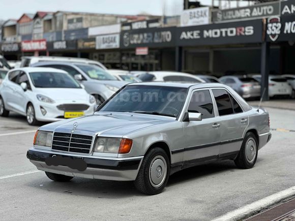 Sahibinden Mercedes - Benz 230 E 1988 Model 