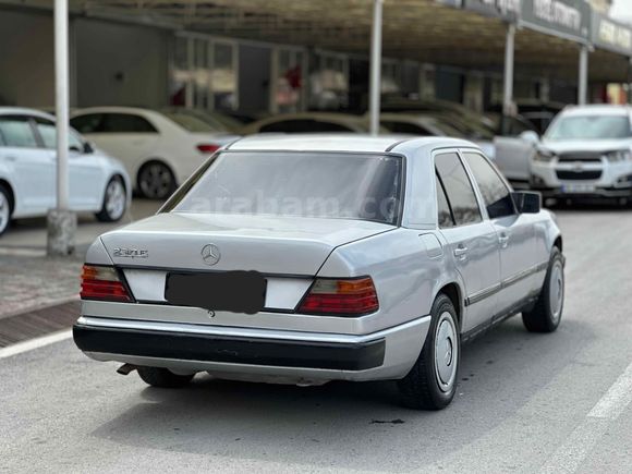 Sahibinden Mercedes - Benz 230 E 1988 Model 