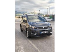 Sahibinden Peugeot Rifter 1.5 BlueHDI Allure 2021 Model