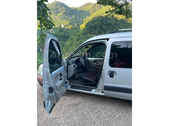 Sahibinden Renault Kangoo Multix 1.5 dCi Expression 2004 Model