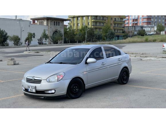 Sahibinden Hyundai Accent Era 1.5 CRDi-VGT Team 2011 Model 