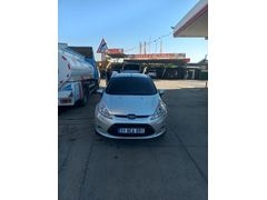 Sahibinden Ford Fiesta 1.4 TDCi Titanium 2009 Model  333.000 km Gri (Gümüş)