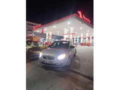 Sahibinden Hyundai Accent Era 1.4 Team 2011 Model  185.000 km Gri