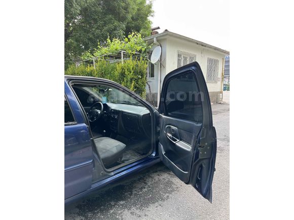 WOLKSWAGEN POLO 100 HP 99