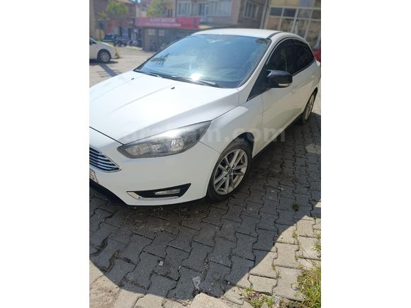 Sahibinden Ford Focus 1.6 Ti-VCT Trend X 2015 Model