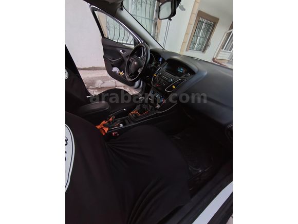 Sahibinden Ford Focus 1.6 Ti-VCT Trend X 2015 Model