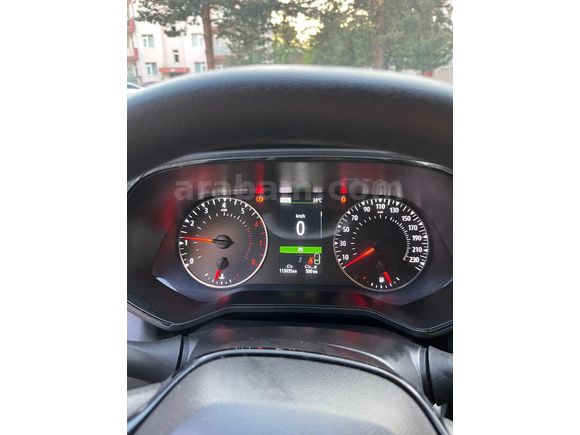 Sahibinden Renault Clio 1.0 SCe Joy 2022 Model