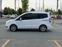 Sahibinden Ford Tourneo Courier 1.6 TDCi Journey Titanium 2017 Model 