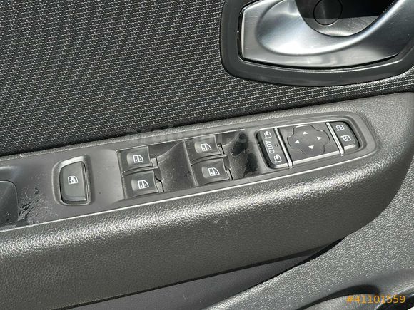 2018 RENAULT CLİO 1.5 DCİ 90PS İCON OTOMATİK VİTES CAM TAVANLI