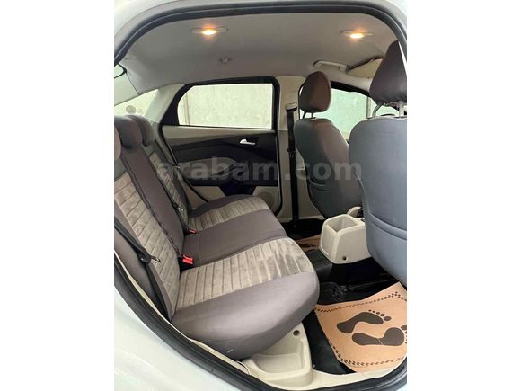 Sahibinden Ford Focus 1.6 Ti-VCT Trend X 2013 Model 