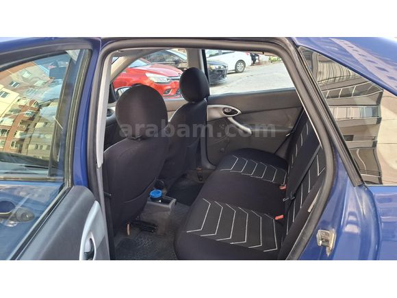 Sahibinden Ford Focus 1.6 Comfort 2002 düşük km acil Model