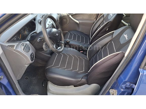 Sahibinden Ford Focus 1.6 Comfort 2002 düşük km acil Model
