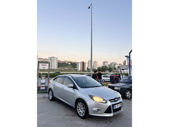Sahibinden Ford Focus 1.6 TDCi Titanium 2012 Model 