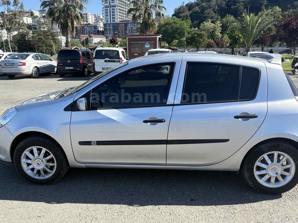 Sahibinden Renault Clio 1.2 Expression 2008 Model  185.000 km Gri (Gümüş)