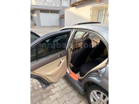 Sahibinden Honda Civic 1.6i VTEC ES 2005 Model 