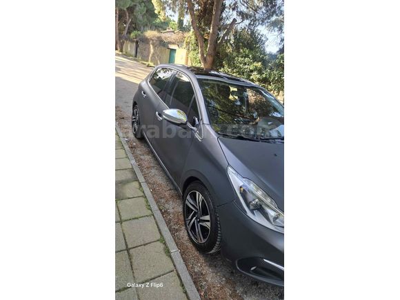 Sahibinden Peugeot 208 1.2 PureTech Allure 2015 Model 