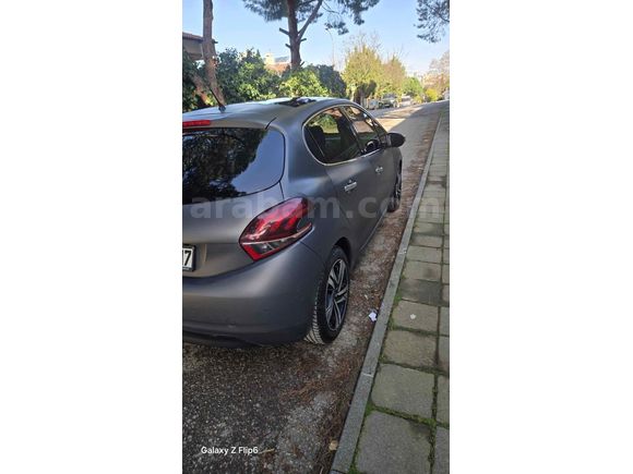 Sahibinden Peugeot 208 1.2 PureTech Allure 2015 Model 