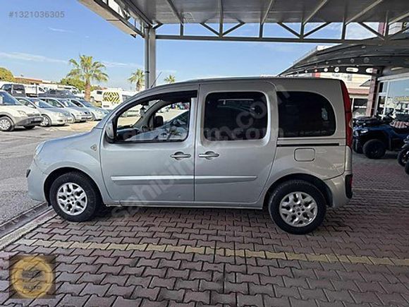 ÖZTÜRK AUTO'DAN HATASIZ AYARINDA TRAMERSİZ 2011 KANGOO