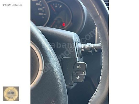 ÖZTÜRK AUTO'DAN HATASIZ AYARINDA TRAMERSİZ 2011 KANGOO