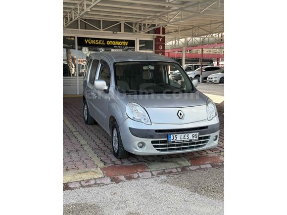 
ÖZTÜRK AUTO’DAN HATASIZ AYARINDA TRAMERSİZ 2011 KANGOO