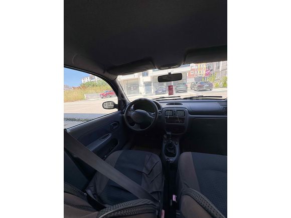 Sahibinden Renault Clio 1.4 RNA 2001 Model 