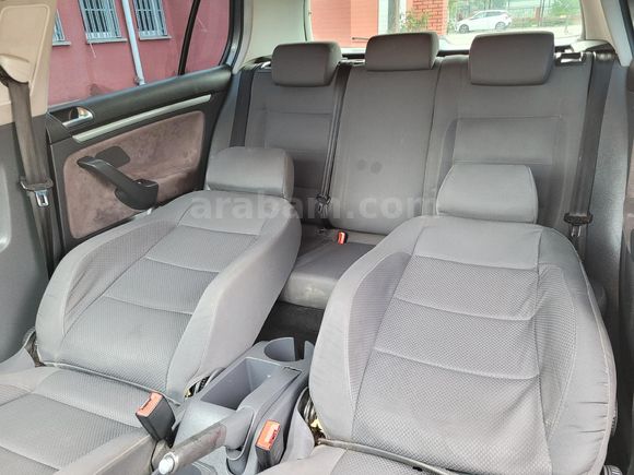 TR'DE TEK KOLTUK ISITMALI 2007 DEĞİŞENSİZ GOLF 1.6 102'LİK