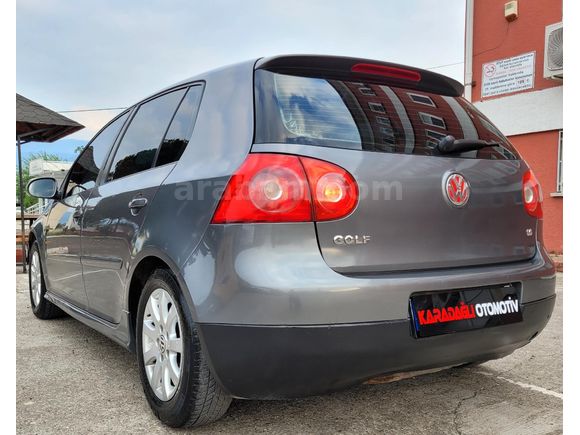 TR'DE TEK KOLTUK ISITMALI 2007 DEĞİŞENSİZ GOLF 1.6 102'LİK