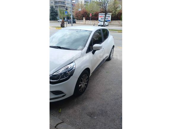 Sahibinden Renault Clio 0.9 TCe Touch 2020 Model 