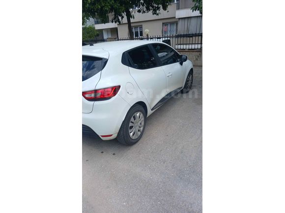 Sahibinden Renault Clio 0.9 TCe Touch 2020 Model 