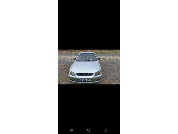Sahibinden Hyundai Accent 1.5 CRDi Admire 2002 Model  315.000 km Gri (Gümüş)
