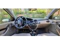 Sahibinden HASARSIZ  106 bin km  Ford Focus 1.6 Ghia 2001 Model