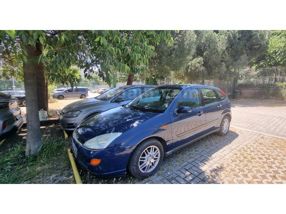 Sahibinden HASARSIZ  106 bin km  Ford Focus 1.6 Ghia 2001 Model
