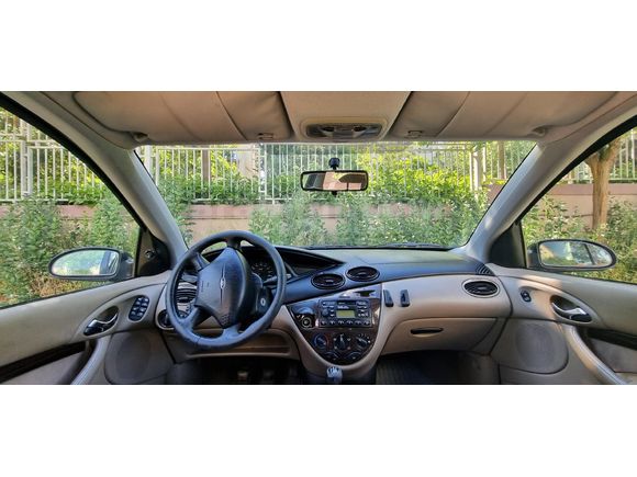 Sahibinden HASARSIZ  106 bin km  Ford Focus 1.6 Ghia 2001 Model