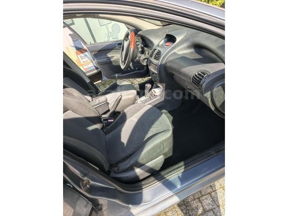 Sahibinden Peugeot 206 1.4 X-Design 2006 Model İstanbul 174.000 km Gri