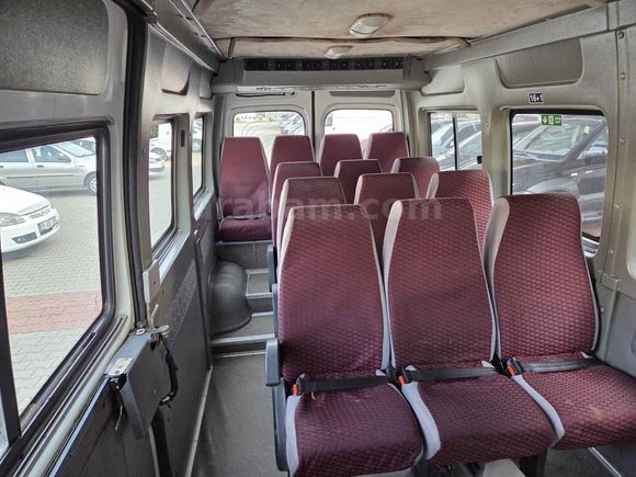 Galeriden Renault Master 13+1  2009 Model Aydın