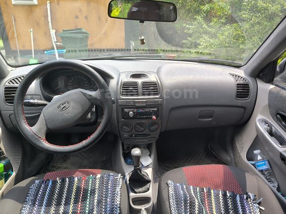 Sahibinden Hyundai Accent 1.3 LS 2001 Model