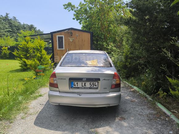 Sahibinden Hyundai Accent 1.3 LS 2001 Model